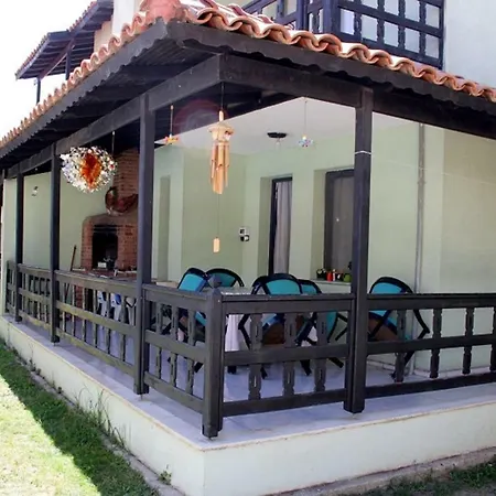 Hotel Iyon *
